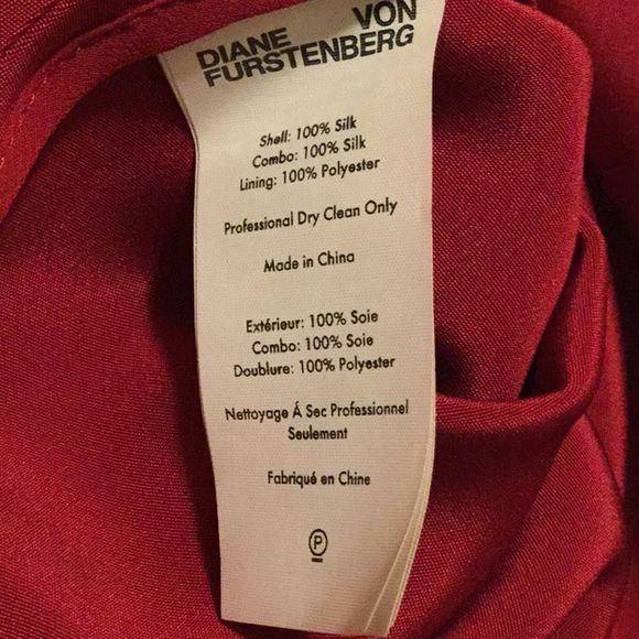 Diane von FurstenbergRed Asymmetric Side - Picture 9 of 10